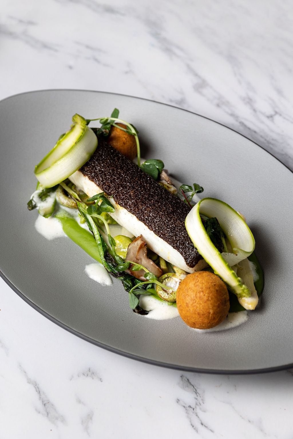 award-winning seafood restaurant in Vancouver, BC, fresh local fish, modern cuisine at Boulevard Kitchen and Oyster Bar